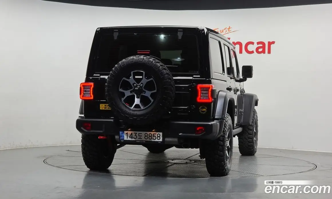 Jeep Wrangler 2022 2.0 автомат (гидро), фото 4 Jeep Wrangler 2022 2.0 автомат (гидро), фото 4