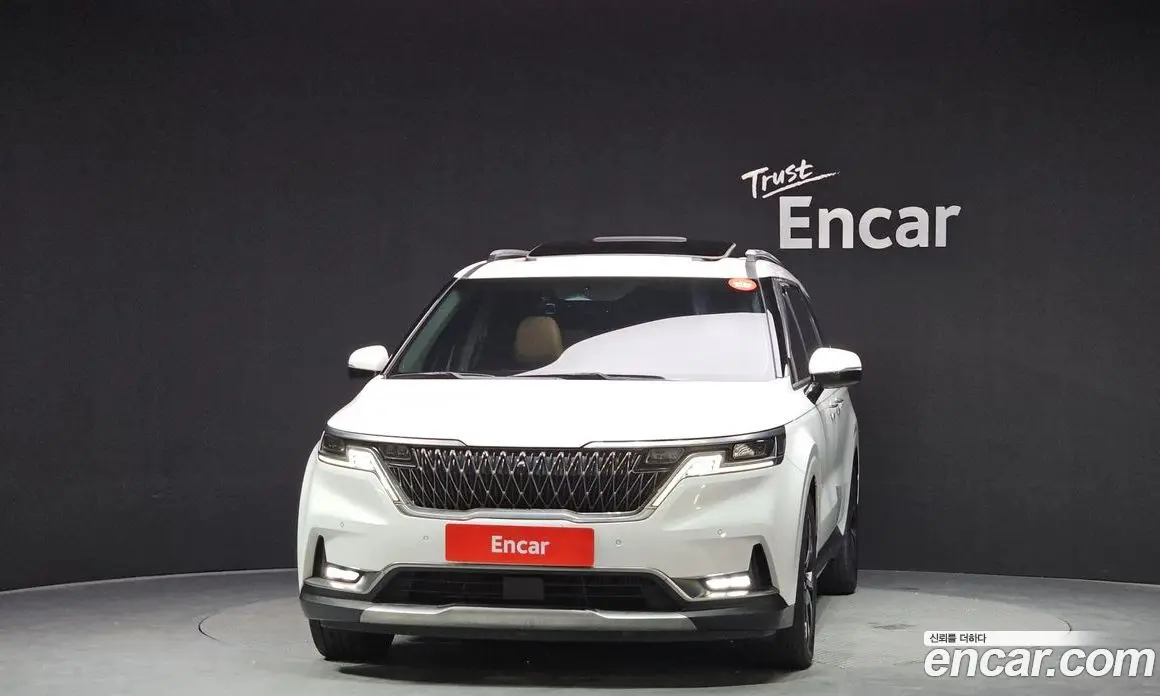 Kia Carnival 2022 2.2 автомат (гидро), фото 3