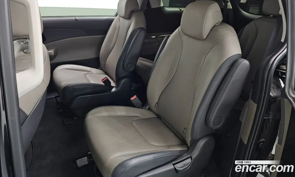 Kia Carnival 2024 3.5 автомат (гидро), фото 12 Kia Carnival 2024 3.5 автомат (гидро), фото 12