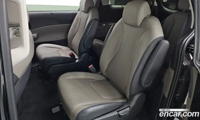 Kia Carnival 2024 3.5 автомат (гидро), миниатюра 12