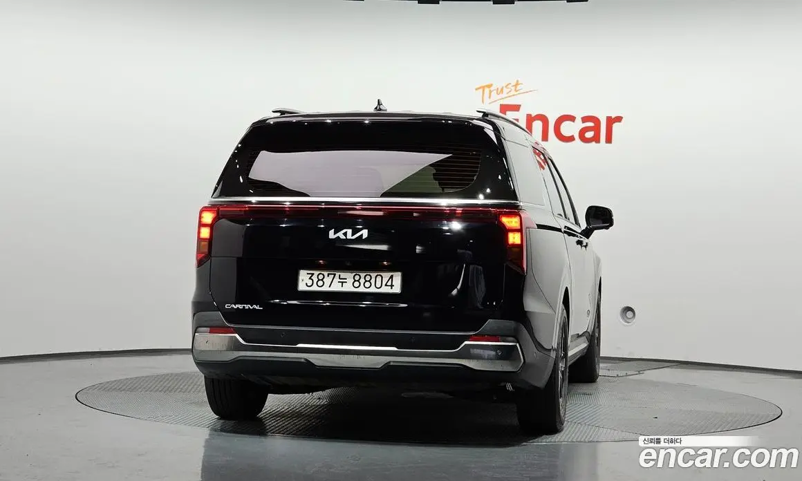 Kia Carnival 2024 3.5 автомат (гидро), фото 4 Kia Carnival 2024 3.5 автомат (гидро), фото 4