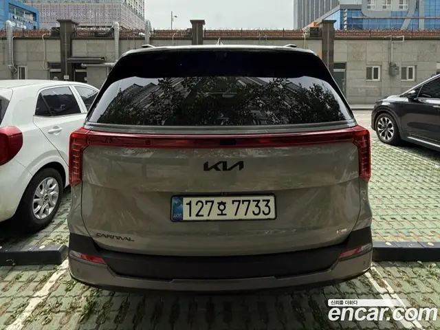Kia Carnival 2026 1.6 автомат (гидро), миниатюра 2 Kia Carnival 2026 1.6 автомат (гидро), миниатюра 2