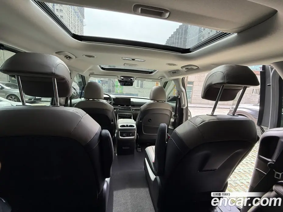 Kia Carnival 2026 1.6 автомат (гидро), фото 6 Kia Carnival 2026 1.6 автомат (гидро), фото 6