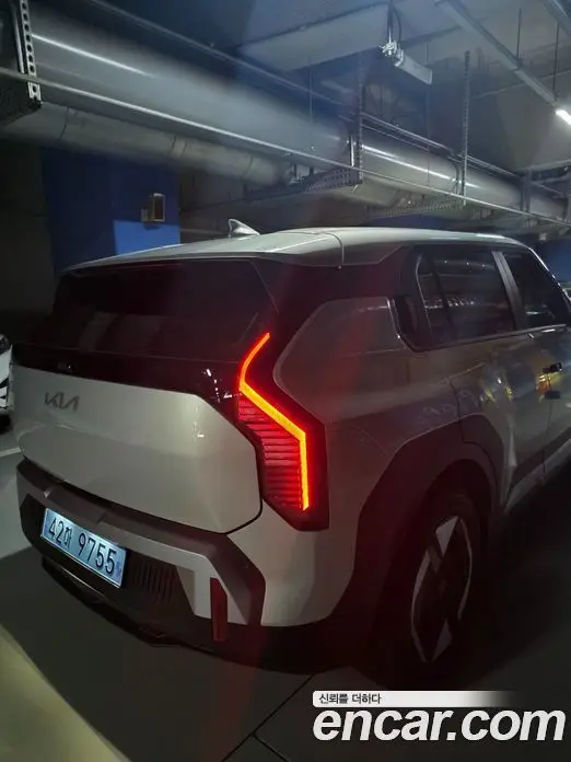 Kia EV3 2026 автомат (гидро), фото 2 Kia EV3 2026 автомат (гидро), фото 2