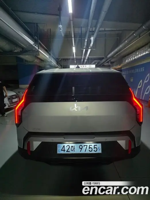 Kia EV3 2026 автомат (гидро), фото 4 Kia EV3 2026 автомат (гидро), фото 4