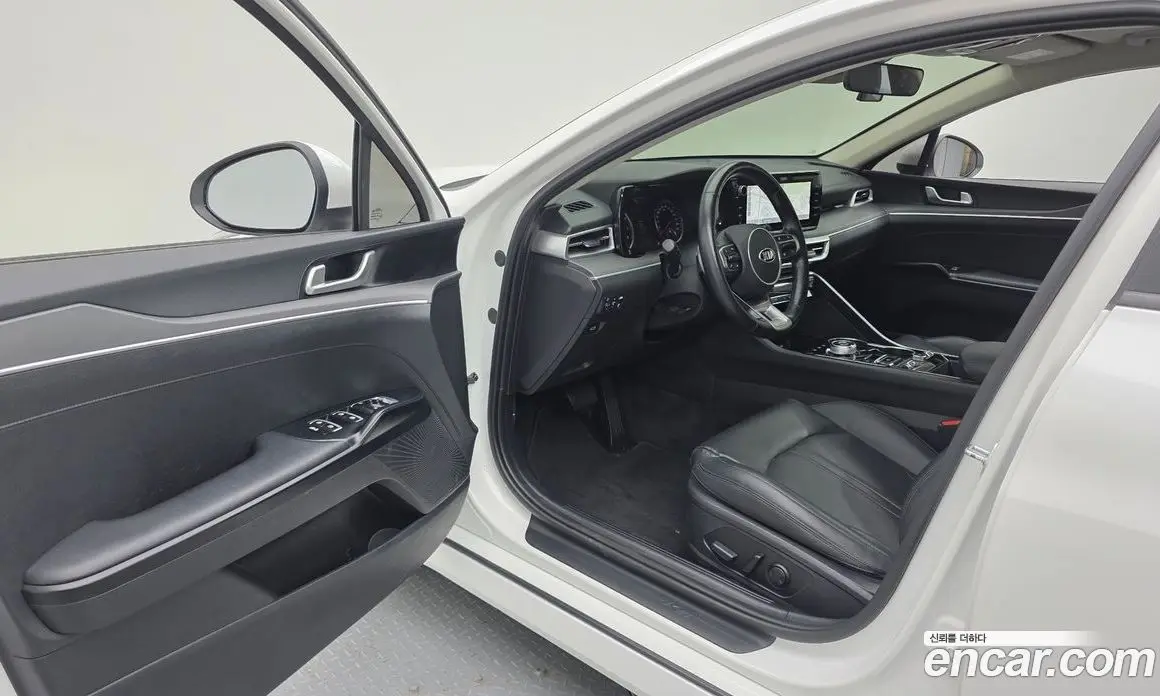 Kia K5 (Optima) 2020 2.0 автомат (гидро), фото 10 Kia K5 (Optima) 2020 2.0 автомат (гидро), фото 10