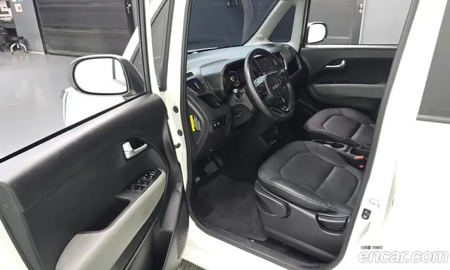 Kia Ray 2023 1.0 автомат (гидро), миниатюра 10
