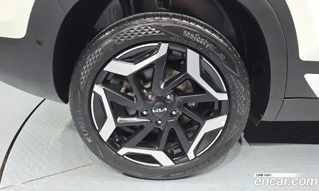 Kia Seltos 2023 1.6 автомат (гидро), миниатюра 5 Kia Seltos 2023 1.6 автомат (гидро), миниатюра 5
