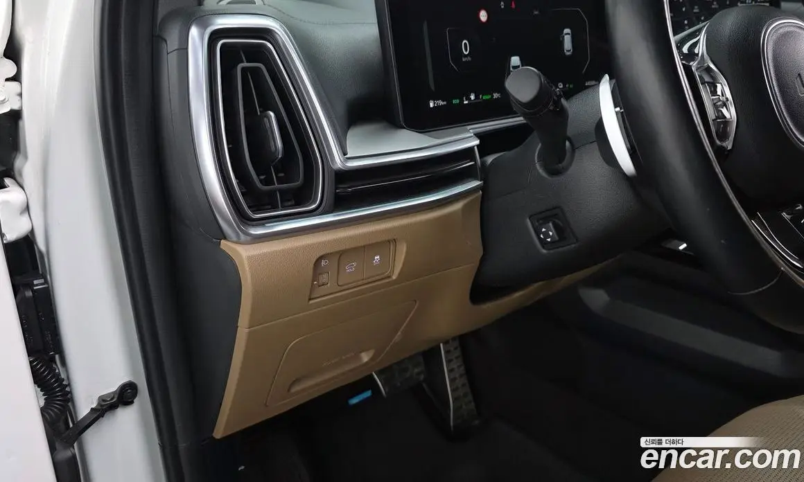 Kia Sorento 2023 1.6 автомат (гидро), фото 13 Kia Sorento 2023 1.6 автомат (гидро), фото 13