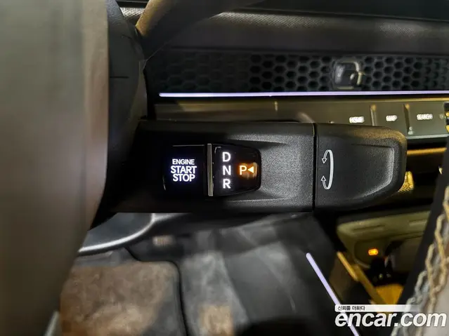 Kia Tasman 2025 2.5 автомат (гидро), миниатюра 9