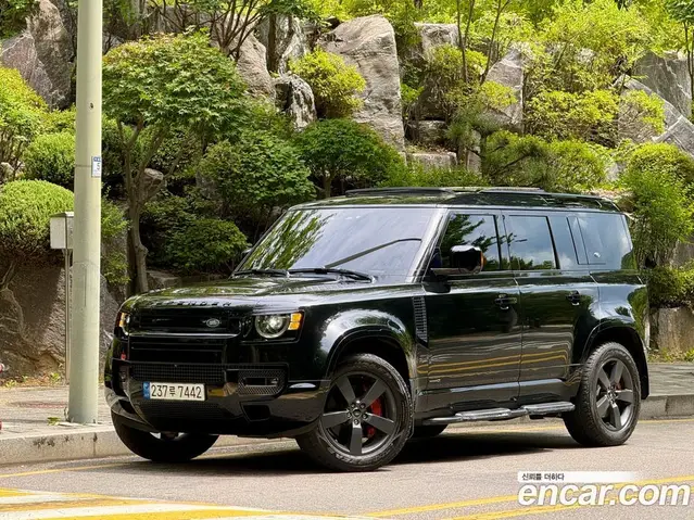 Land Rover Defender, 2023, 70 085 км