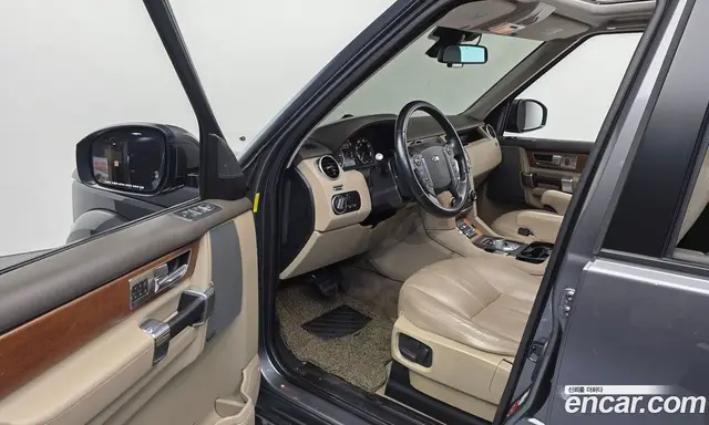 Land Rover Discovery 2016 3.0 автомат (гидро), миниатюра 10