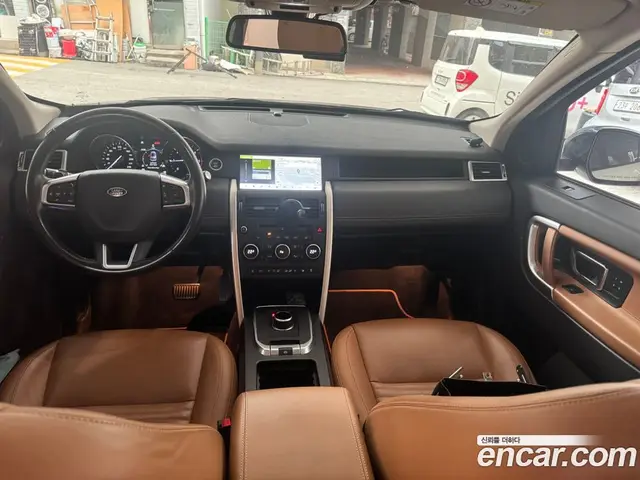 Land Rover Discovery Sport 2017 2.0 автомат (гидро), миниатюра 7 Land Rover Discovery Sport 2017 2.0 автомат (гидро), миниатюра 7