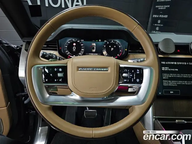Land Rover Range Rover 2024 4.4 автомат (гидро), миниатюра 12