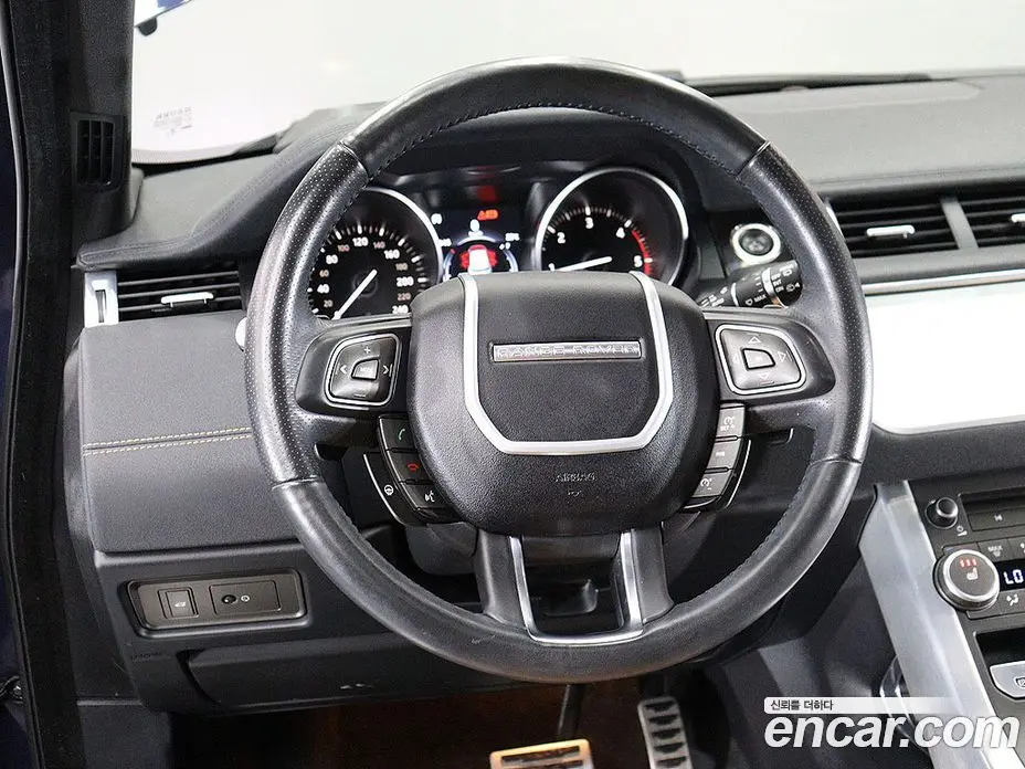 Land Rover Range Rover Evoque 2018 2.0 автомат (гидро), фото 15