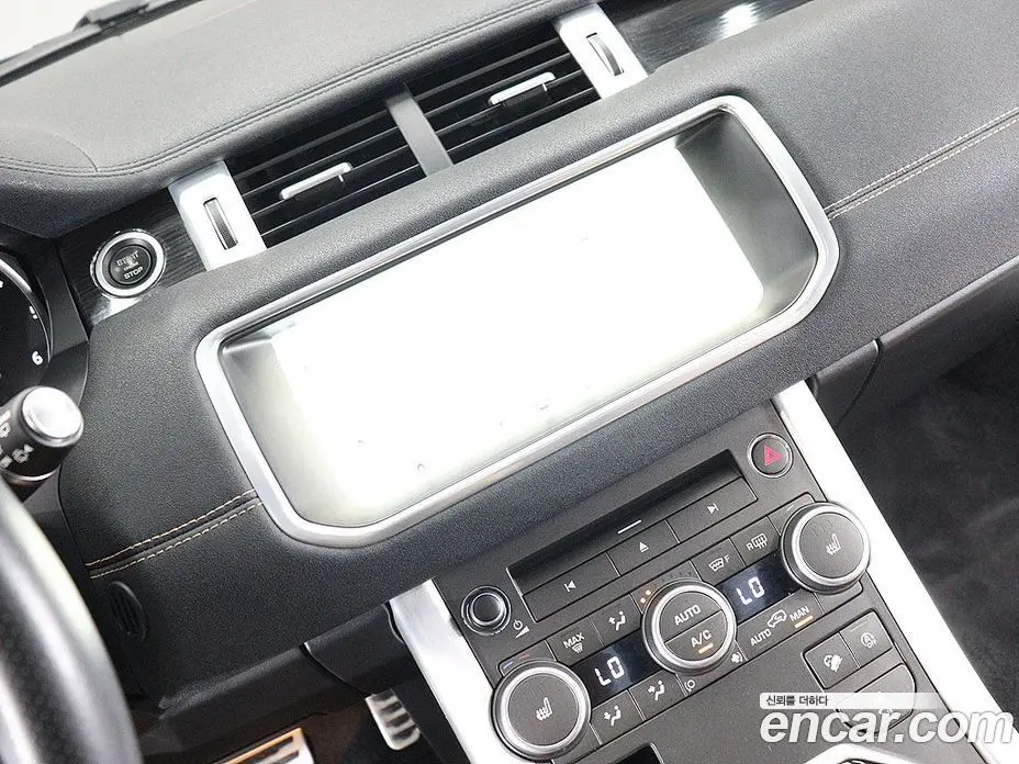 Land Rover Range Rover Evoque 2018 2.0 автомат (гидро), фото 8
