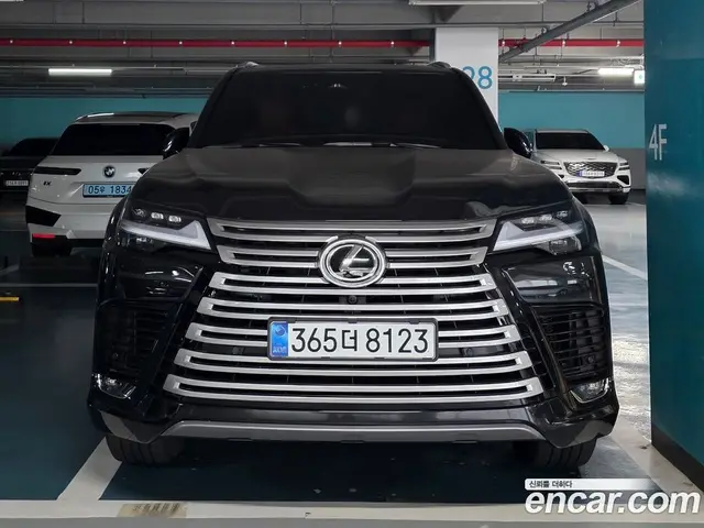 Lexus LX, 2025, 5 988 км Lexus LX, 2025, 5 988 км