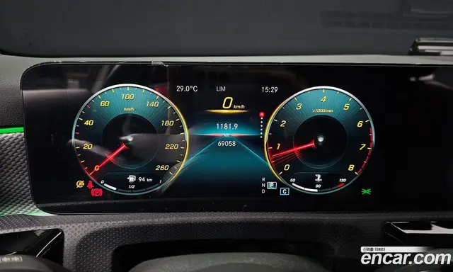 Mercedes-Benz A-Class 2021 2.0 автомат (гидро), миниатюра 8 Mercedes-Benz A-Class 2021 2.0 автомат (гидро), миниатюра 8