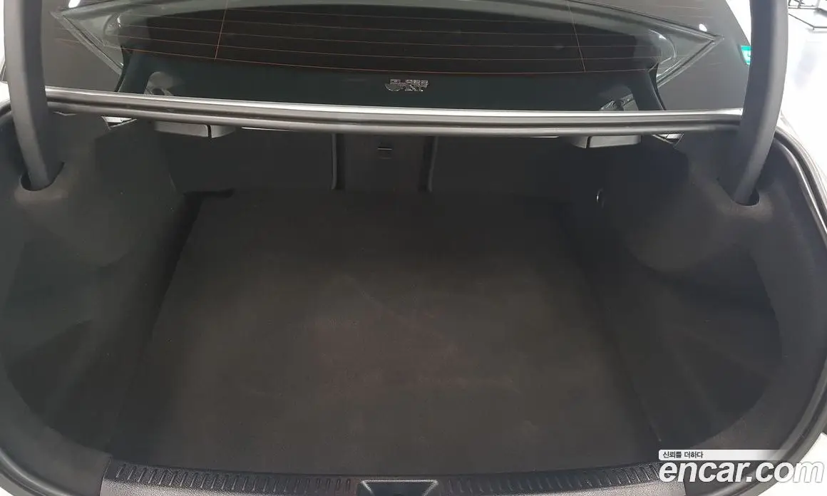 Mercedes-Benz A-Class 2022 2.0 автомат (гидро), фото 11