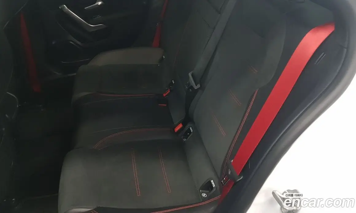 Mercedes-Benz A-Class 2022 2.0 автомат (гидро), фото 10