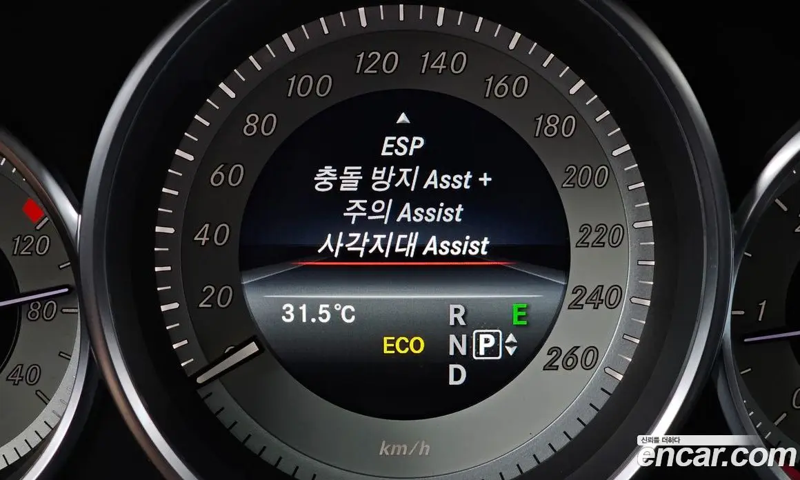Mercedes-Benz CLS-Class 2016 2.1 автомат (гидро), фото 16