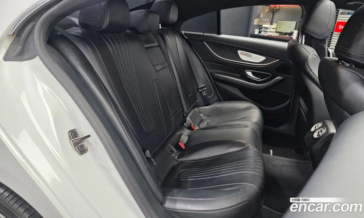 Mercedes-Benz CLS-Class 2022 2.0 автомат (гидро), фото 12