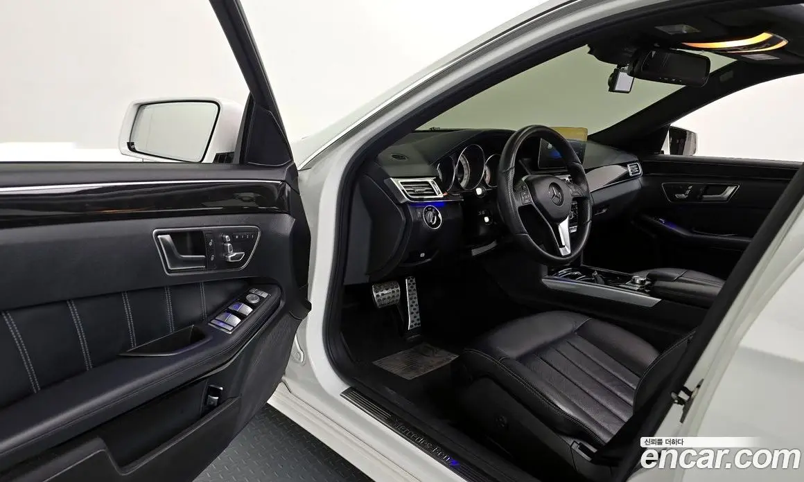 Mercedes-Benz E-Class 2014 3.5 автомат (гидро), фото 11 Mercedes-Benz E-Class 2014 3.5 автомат (гидро), фото 11