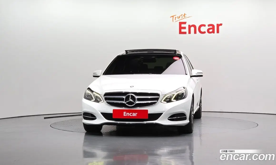 Mercedes-Benz E-Class 2014 3.5 автомат (гидро), фото 3 Mercedes-Benz E-Class 2014 3.5 автомат (гидро), фото 3