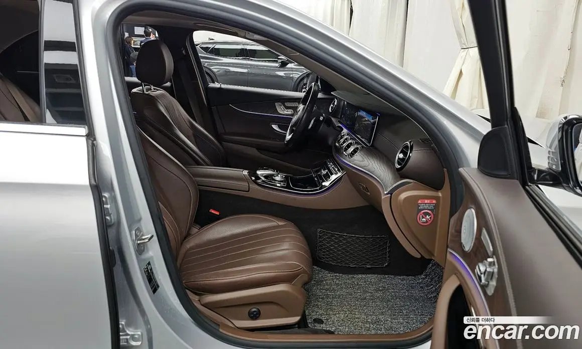 Mercedes-Benz E-Class 2016 2.0 автомат (гидро), фото 11 Mercedes-Benz E-Class 2016 2.0 автомат (гидро), фото 11