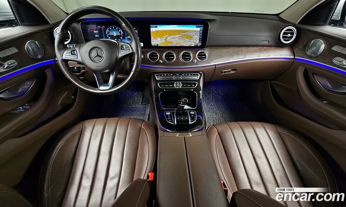 Mercedes-Benz E-Class 2016 2.0 автомат (гидро), фото 7 Mercedes-Benz E-Class 2016 2.0 автомат (гидро), фото 7