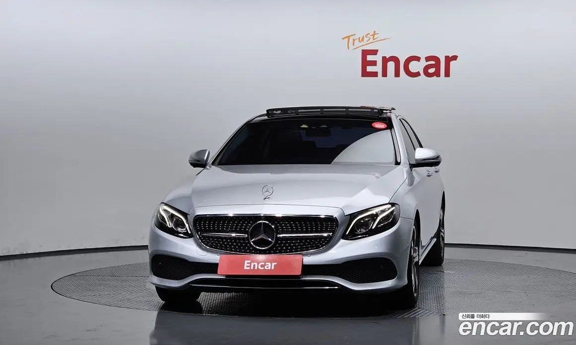 Mercedes-Benz E-Class 2017 2.0 автомат (гидро), фото 3 Mercedes-Benz E-Class 2017 2.0 автомат (гидро), фото 3