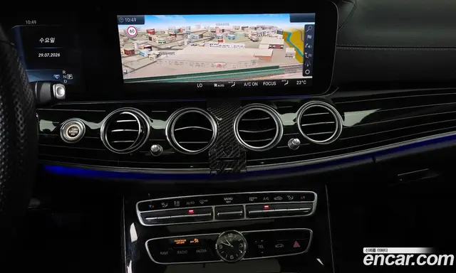Mercedes-Benz E-Class 2017 3.0 автомат (гидро), миниатюра 12