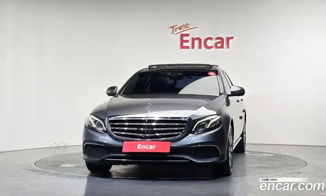 Mercedes-Benz E-Class 2017 3.0 автомат (гидро), миниатюра 3