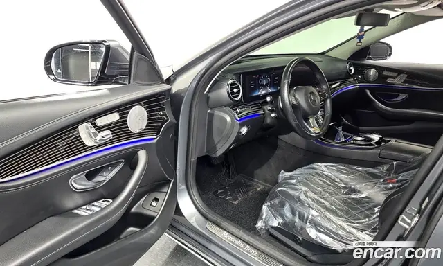 Mercedes-Benz E-Class 2017 3.0 автомат (гидро), миниатюра 10