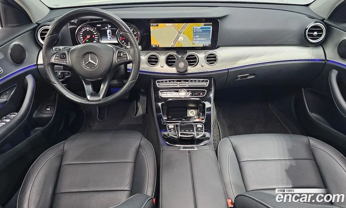 Mercedes-Benz E-Class 2017 2.0 автомат (гидро), фото 7 Mercedes-Benz E-Class 2017 2.0 автомат (гидро), фото 7
