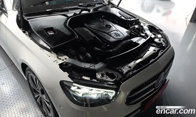 Mercedes-Benz E-Class 2020 2.0 автомат (гидро), миниатюра 6