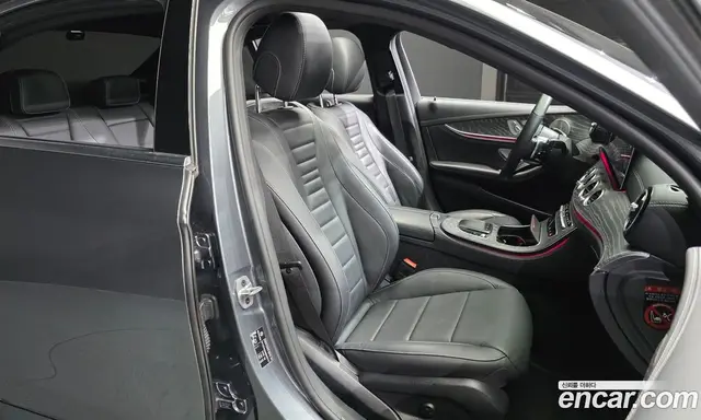 Mercedes-Benz E-Class 2022 2.0 автомат (гидро), миниатюра 12
