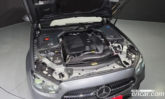 Mercedes-Benz E-Class 2022 2.0 автомат (гидро), миниатюра 6 Mercedes-Benz E-Class 2022 2.0 автомат (гидро), миниатюра 6