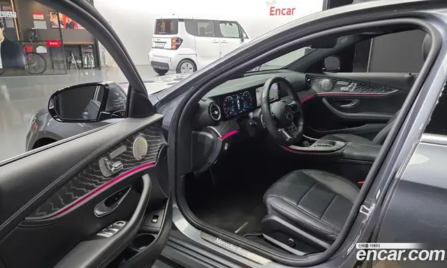 Mercedes-Benz E-Class 2022 2.0 автомат (гидро), миниатюра 10 Mercedes-Benz E-Class 2022 2.0 автомат (гидро), миниатюра 10