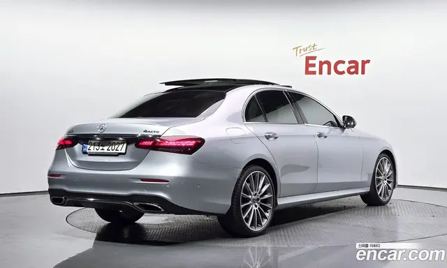 Mercedes-Benz E-Class 2022 2.0 автомат (гидро), миниатюра 2 Mercedes-Benz E-Class 2022 2.0 автомат (гидро), миниатюра 2