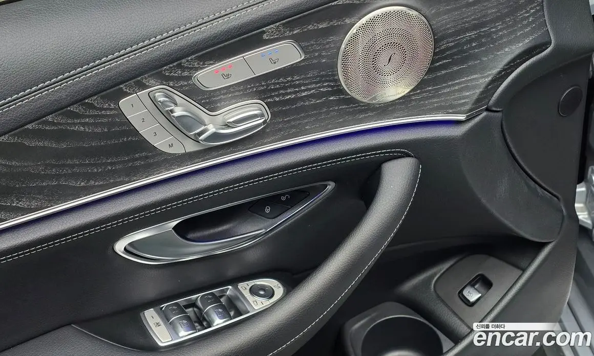 Mercedes-Benz E-Class 2022 2.0 автомат (гидро), фото 18 Mercedes-Benz E-Class 2022 2.0 автомат (гидро), фото 18