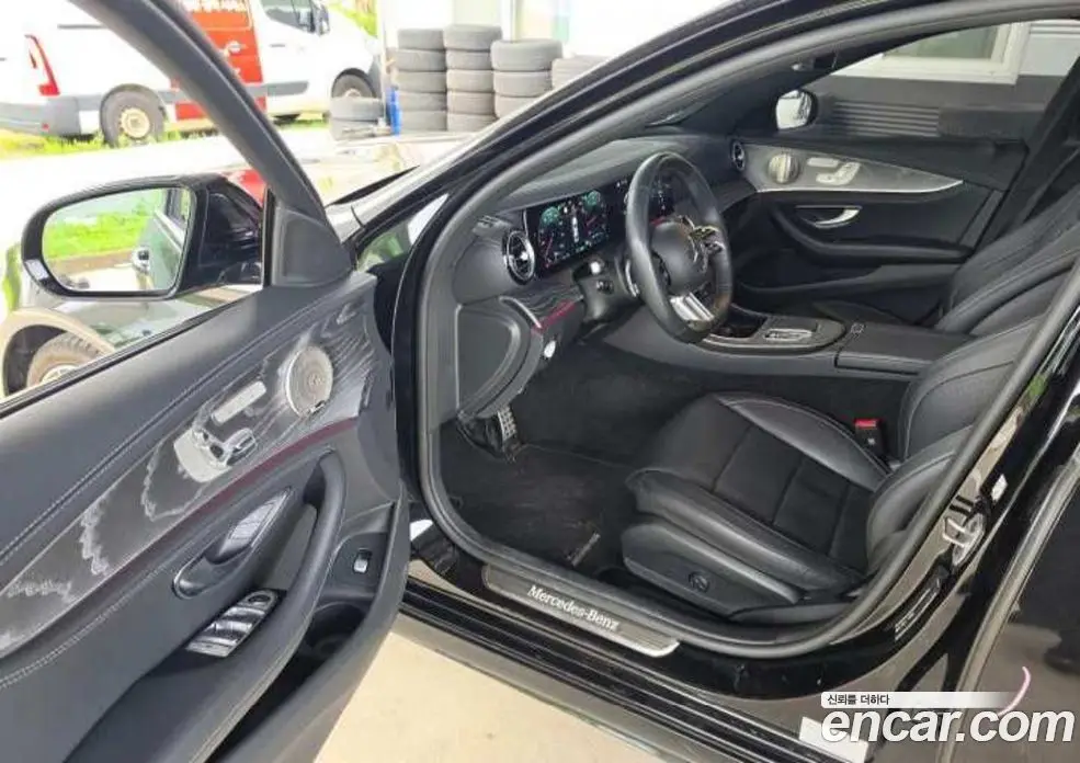 Mercedes-Benz E-Class 2023 2.0 автомат (гидро), фото 4 Mercedes-Benz E-Class 2023 2.0 автомат (гидро), фото 4