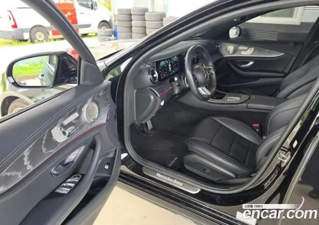 Mercedes-Benz E-Class 2023 2.0 автомат (гидро), миниатюра 4 Mercedes-Benz E-Class 2023 2.0 автомат (гидро), миниатюра 4
