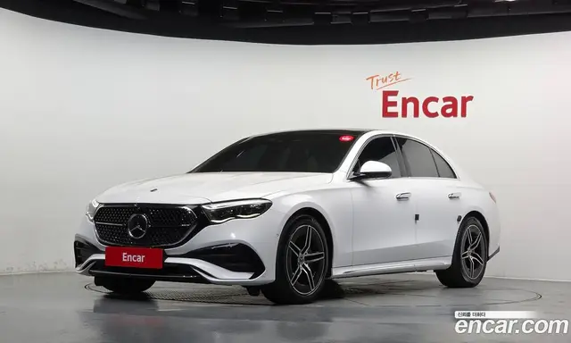 Mercedes-Benz E-Class, 2024, 28 497 км