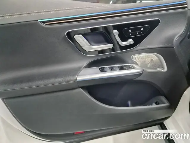 Mercedes-Benz EQE 2022 0.3 автомат (гидро), миниатюра 11 Mercedes-Benz EQE 2022 0.3 автомат (гидро), миниатюра 11