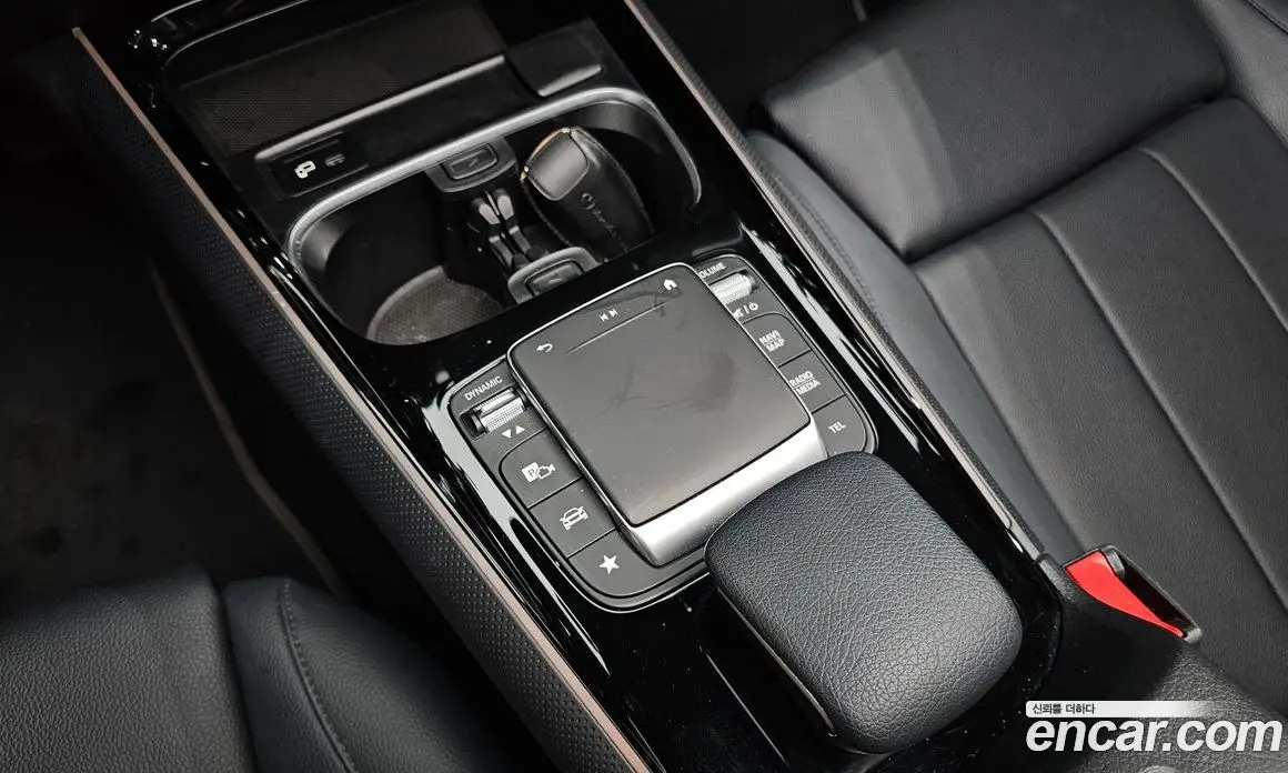 Mercedes-Benz GLB-Class 2021 1.9 автомат (гидро), фото 18