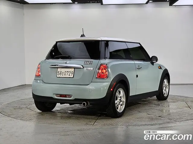Mini Cooper 2012 1.6 автомат (гидро), миниатюра 4