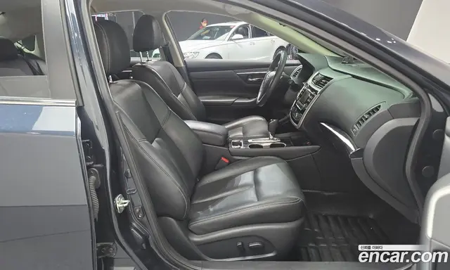 Nissan Altima 2018 2.5 автомат (гидро), миниатюра 11