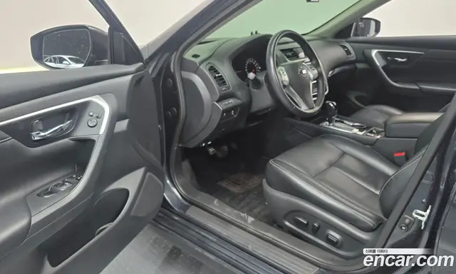 Nissan Altima 2018 2.5 автомат (гидро), миниатюра 10