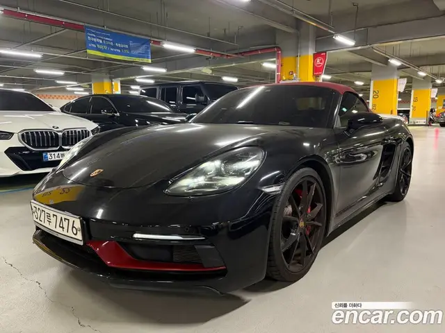 Porsche 718, 2018, 71 920 км Porsche 718, 2018, 71 920 км